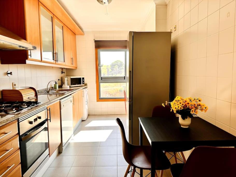 Sweety Bela Vista Apartment Lisboa Dış mekan fotoğraf